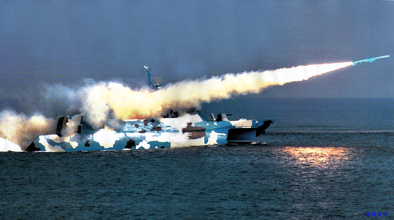Chinese Type 022 Fast Attack Missile Craft Test Fires Anti Ship Missiles | Global Military Review