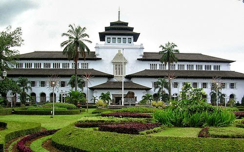 Daftar Hotel Murah di Bandung 2017 Yang Aman Daftar Hotel Murah di Bandung 2017 Yang Aman