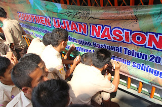 Penandatanganan Komitmen Ujian Nasional JOSS 2015