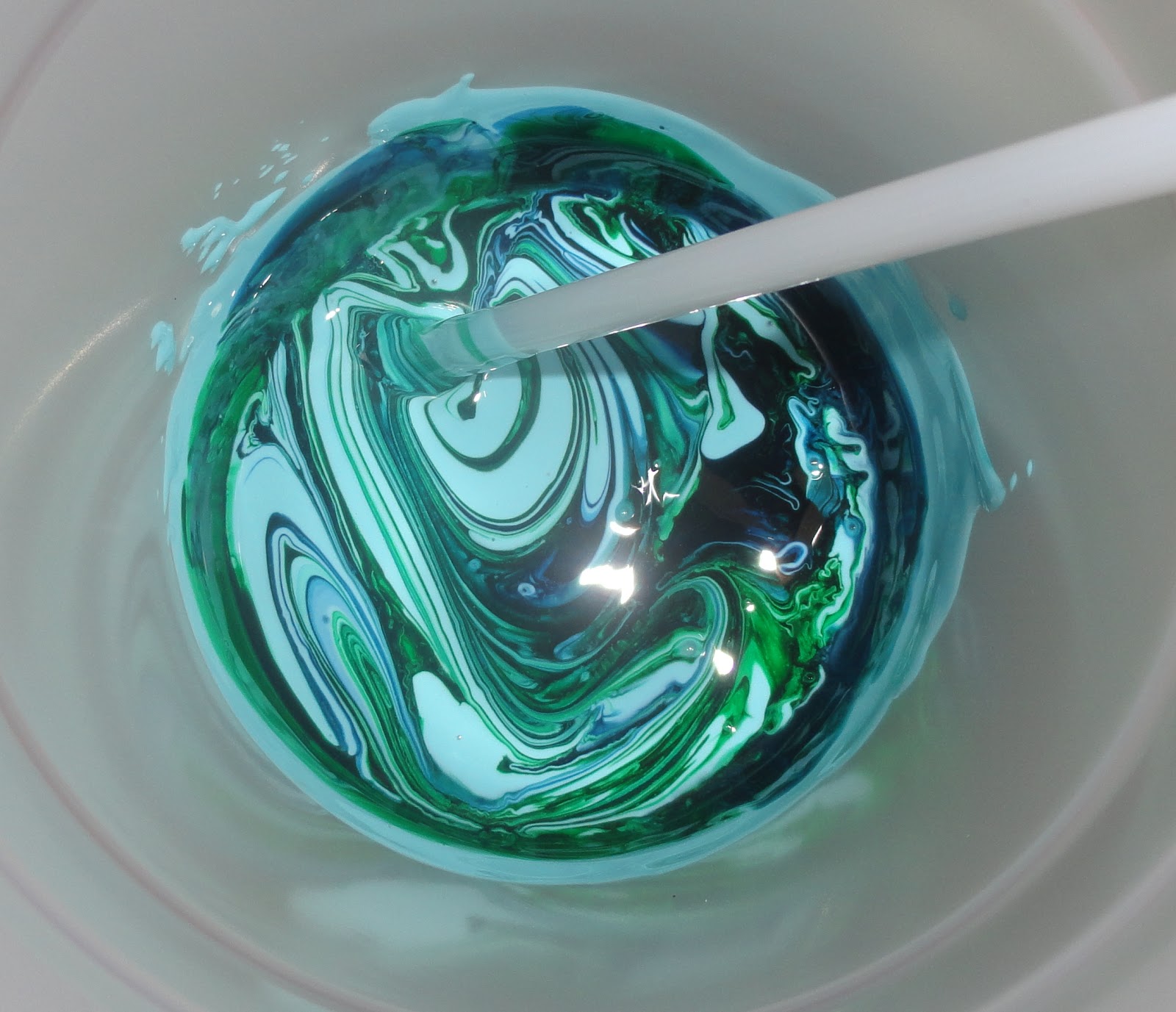 theArtisticFarmer Creating Colored Glass!