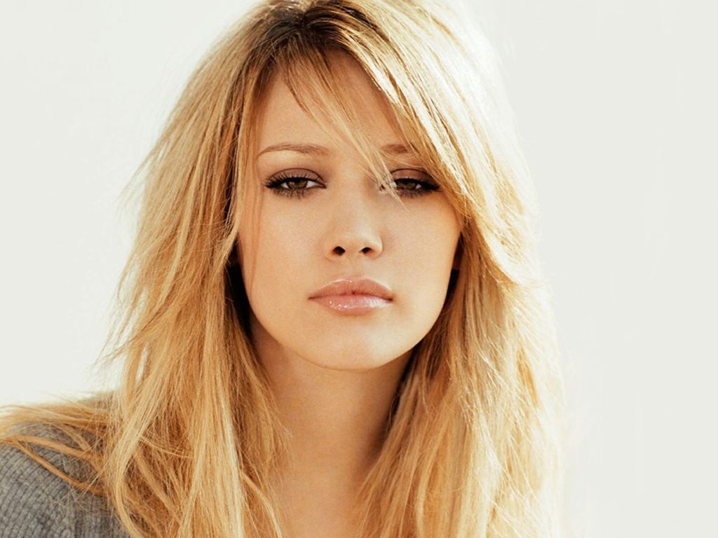 http://2.bp.blogspot.com/-B03CZ--_OMs/UFnGv4VJ9WI/AAAAAAAApTI/dpm08ue2iYY/s1600/Hilary-Duff-6.jpg