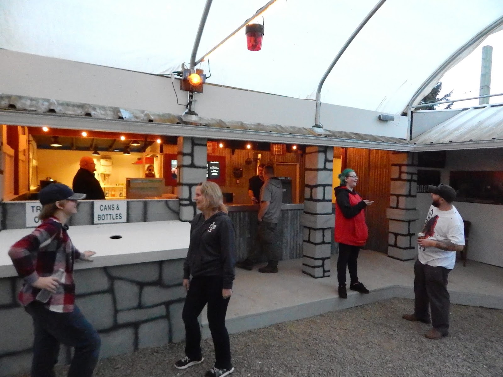 Milburn's Haunted Manor Haunted House between Portland and Salem