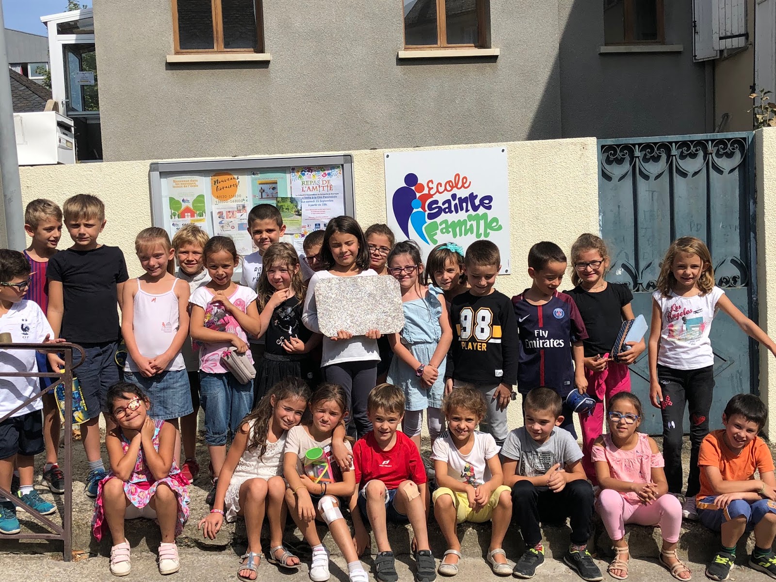 École Sainte Famille Les CE1… sur les traces du passe de Marvejols.