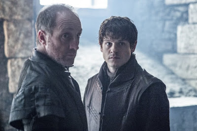 Michael Mcelhatton and Iwan Rheon in Game of Thrones Season 6