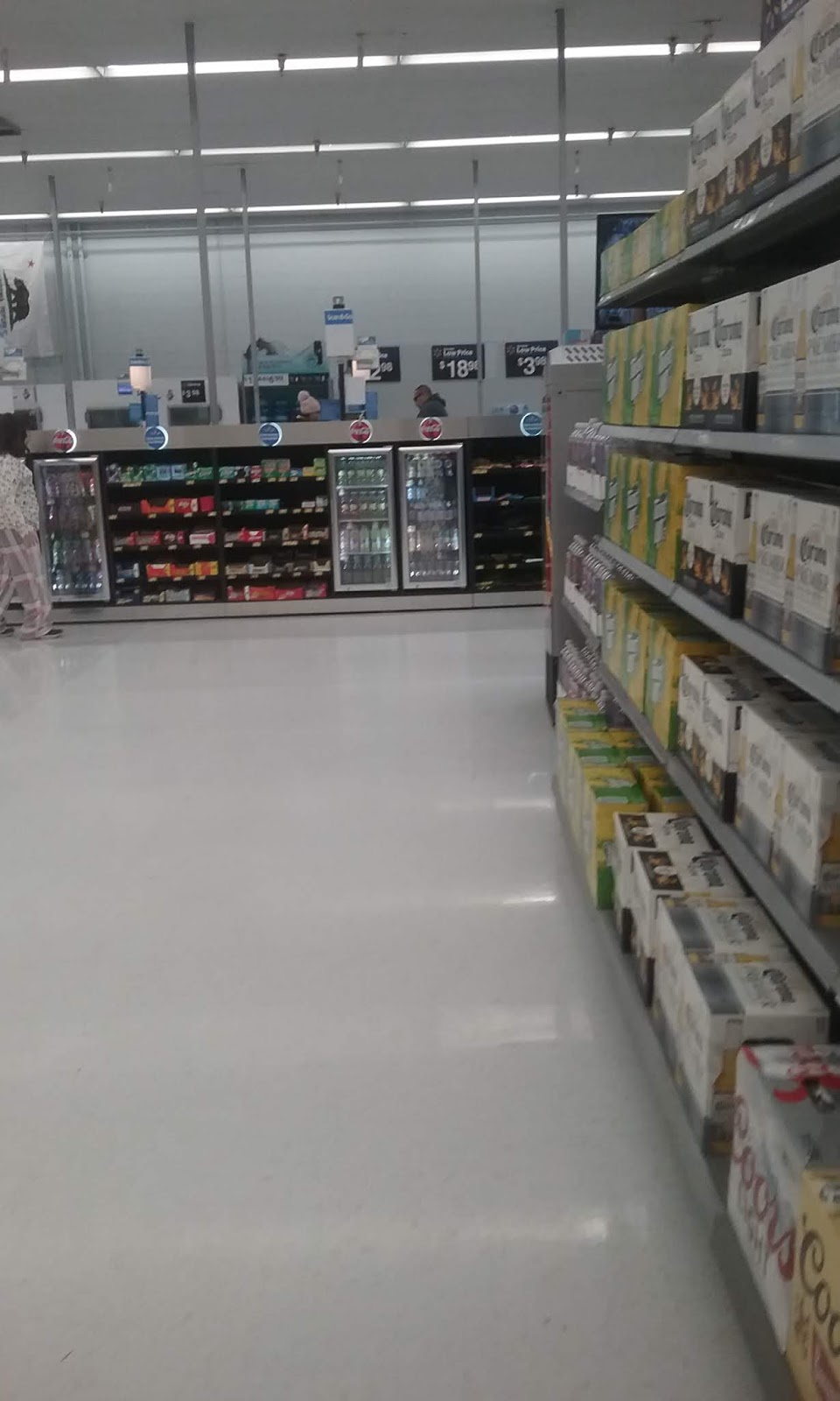 East Coast Retail Walmart 1882 Selma, CA