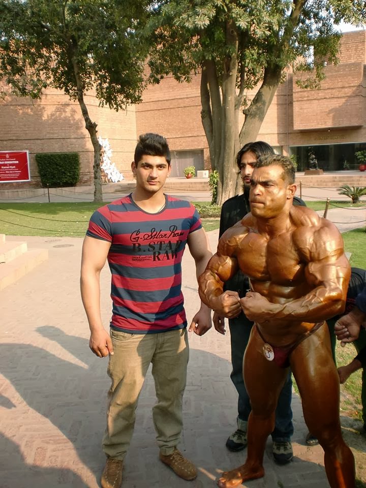 Gold GYM Gujranwala Gold GYM Gujranwala Ali butt with mr south asia