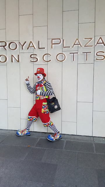 malaysian clown, awang the magical clown magic show, balloon clown, cheapest clown package