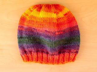 alt="knitting, free knitting pattern, hat, quick and easy, gorro, tricot, instruções passo a passo"
