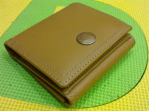 Coach Leather Clutch Wallet(SOLD)