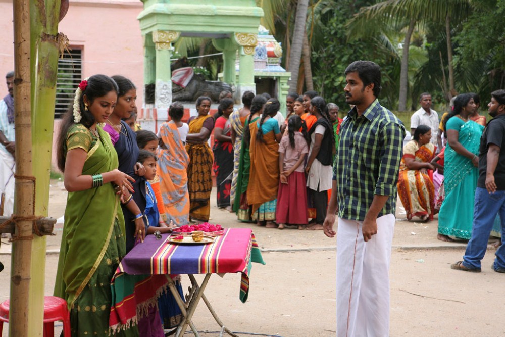 Blonde Anal Drilling Nalanum Nandhiniyum Tamil Movie Photos