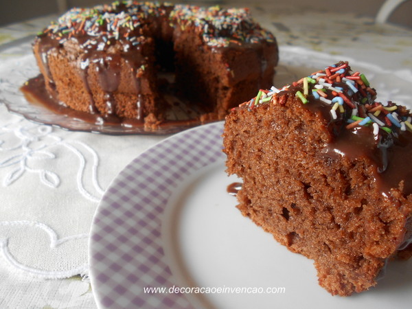 bolo simples de chocolate bolo de chocolate de liquidificador