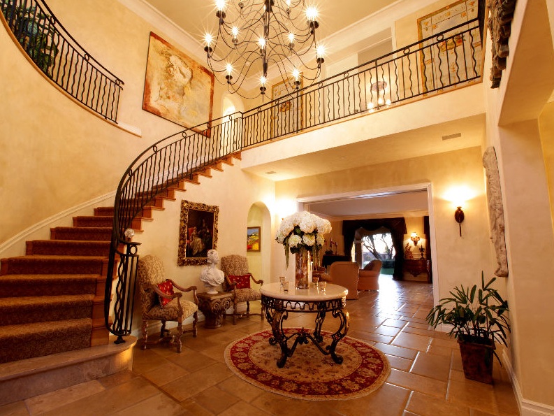 Tuscan Style Home In Beverly Hills Tuscan Style Home In Beverly Hills