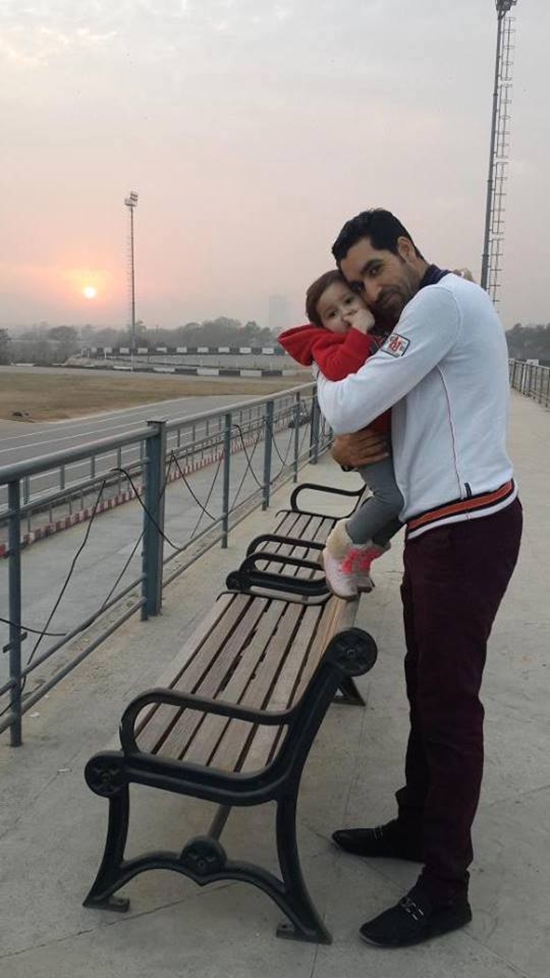 Umer Gul with his daughter Rehaab