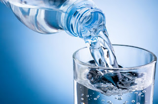 how to lose weight with water in a week,drink water to lose weight in 2 weeks,drinking water to lose weight in a week,how to lose weight just by drinking water,what to drink to lose weight in 2 weeks,water diet for 2 weeks,how to lose weight by drinking water for a week,only drinking water for 2 weeks