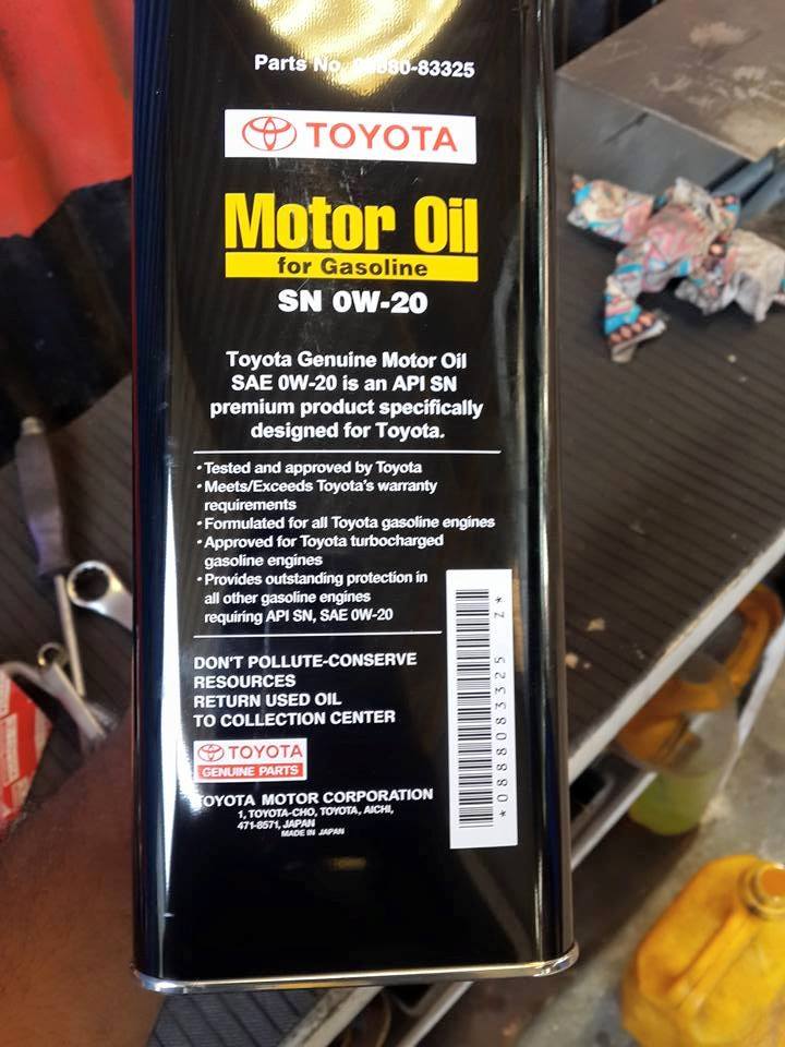 Genuine Toyota Motor oil in Sri Lanka