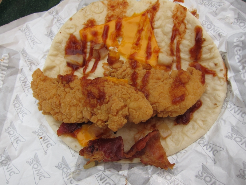 Review Sonic Crispy Chicken Hickory Flatmelt Sandwich