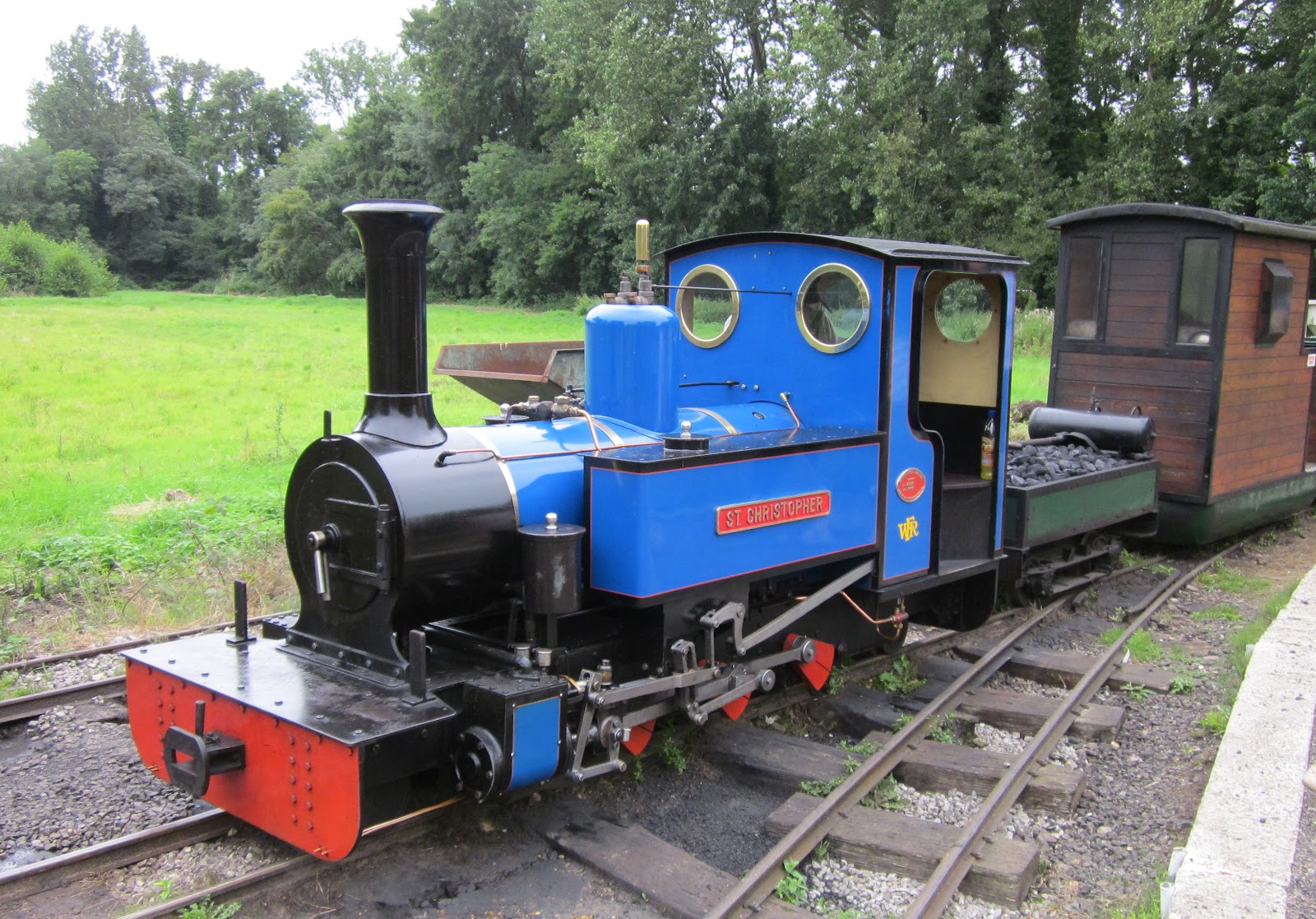 Narrow Gauge Railways UK Bressingham Steam & Gardens