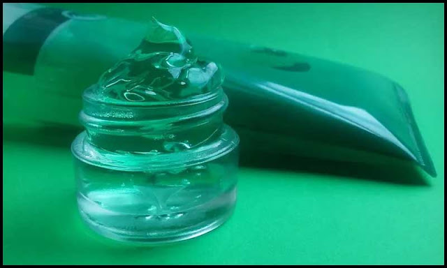 Aloe Vera Gel Could Be Your New Favorite Moisturizer Aloe Vera Gel Could Be Your New Favorite Moisturizer