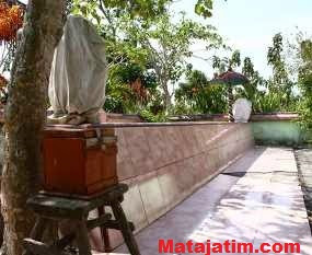 makam mbah dowo, alas purwo makam mbah dowo, alas purwo