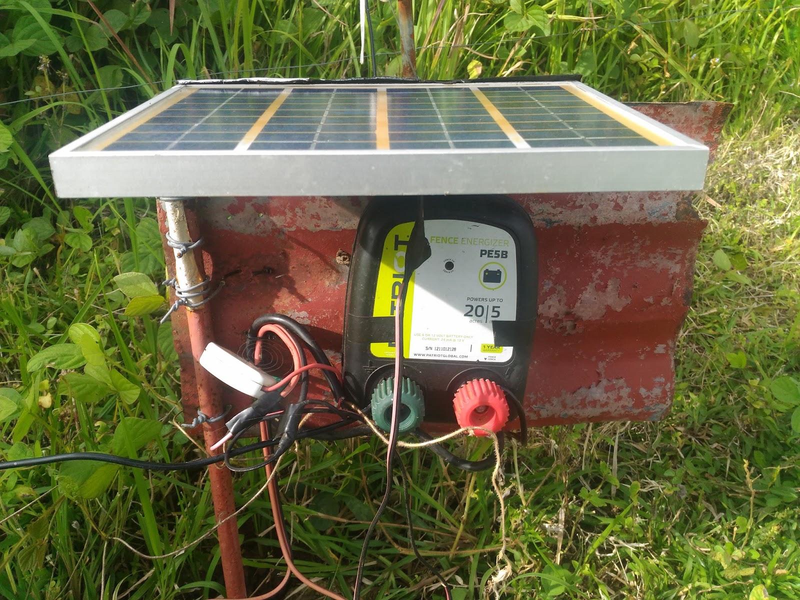 Ilonggeek DIY Electric Fence using Patriot Electric Fence Charger (DC)