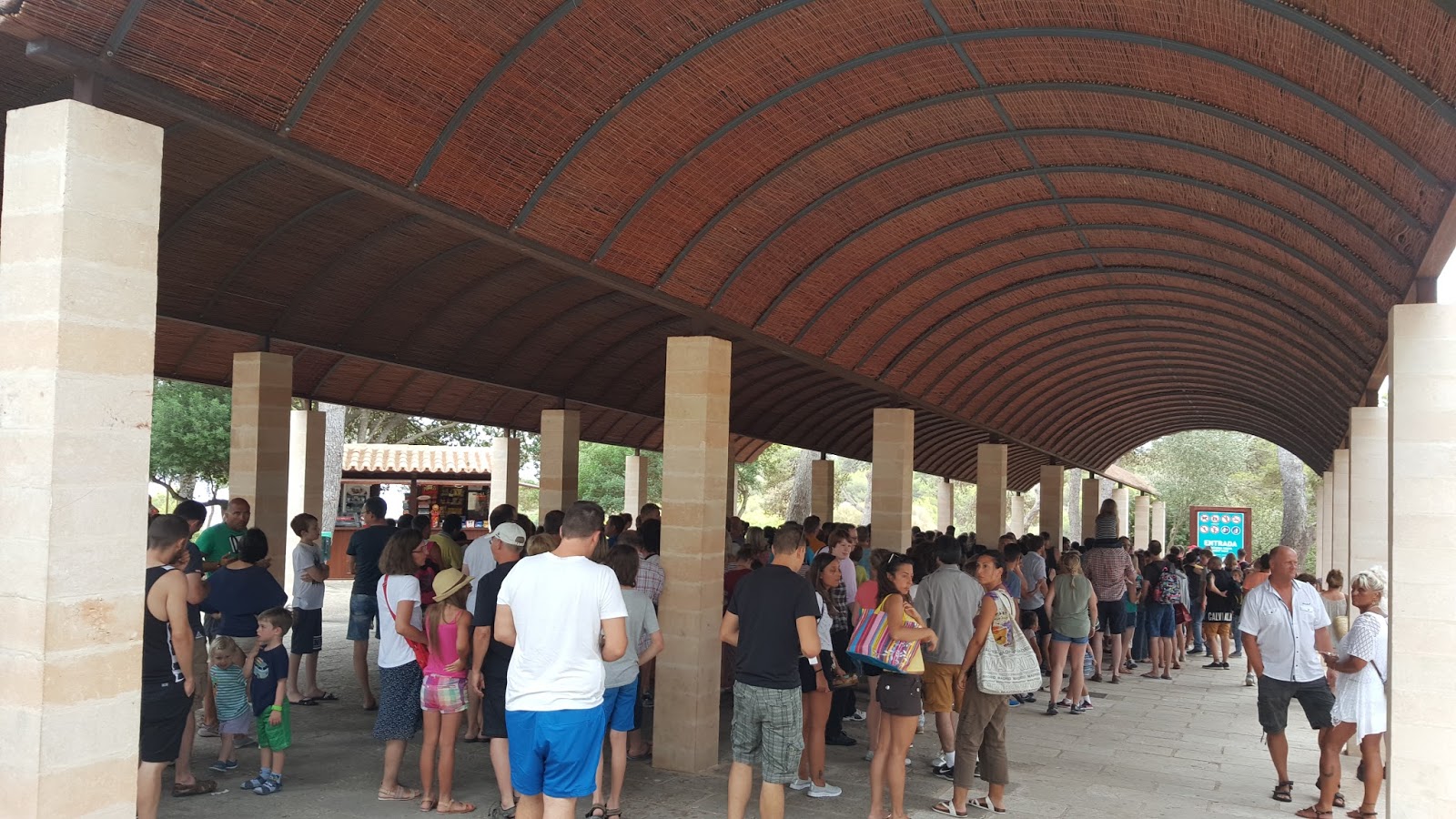 Mallorca, ada (İspanya) ya da Bilet için bir masal Mallorca, ada (İspanya) ya da Bilet için bir masal