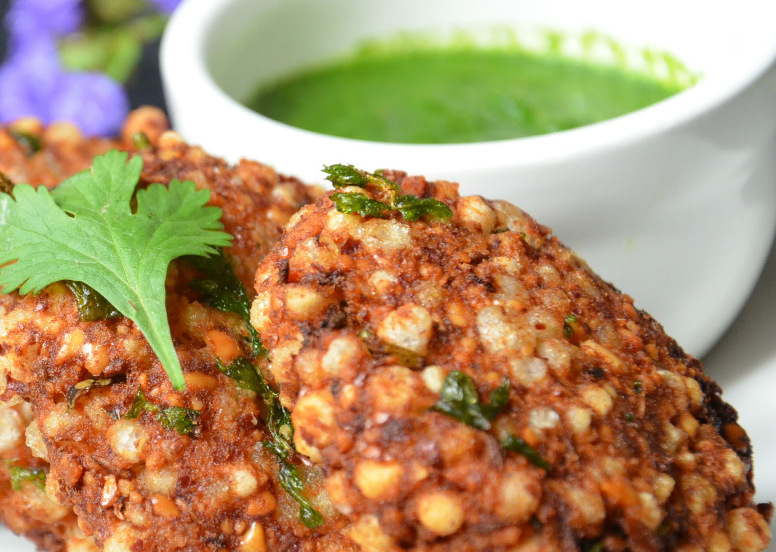 aloo aur sabudana ki chakli