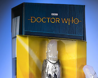 SDCC 2018 BBC Doctor Who Sonic Screwdriver Thirteenth Doctor 01