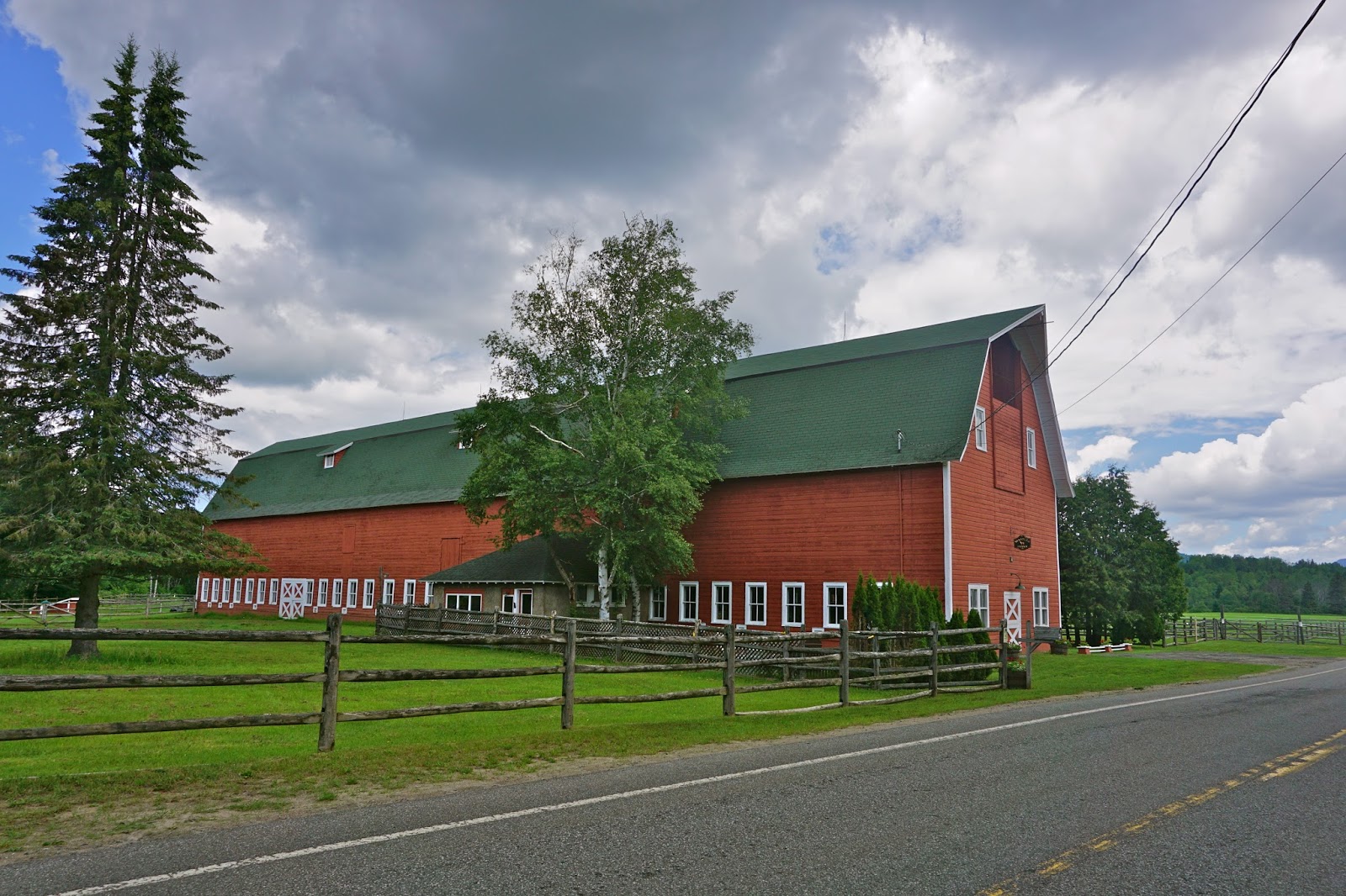 Tom The Backroads Traveller The Big Red Barn