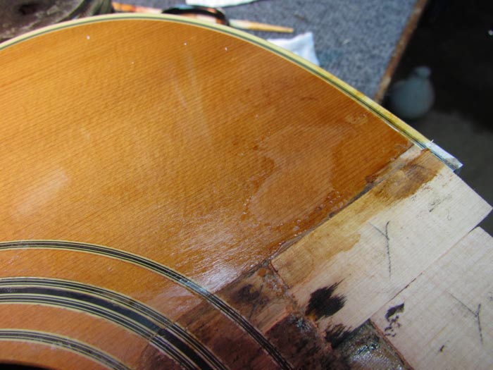 Repairing Blistered Finish and Nicks on Guild Guitar With Nitro Lacquer