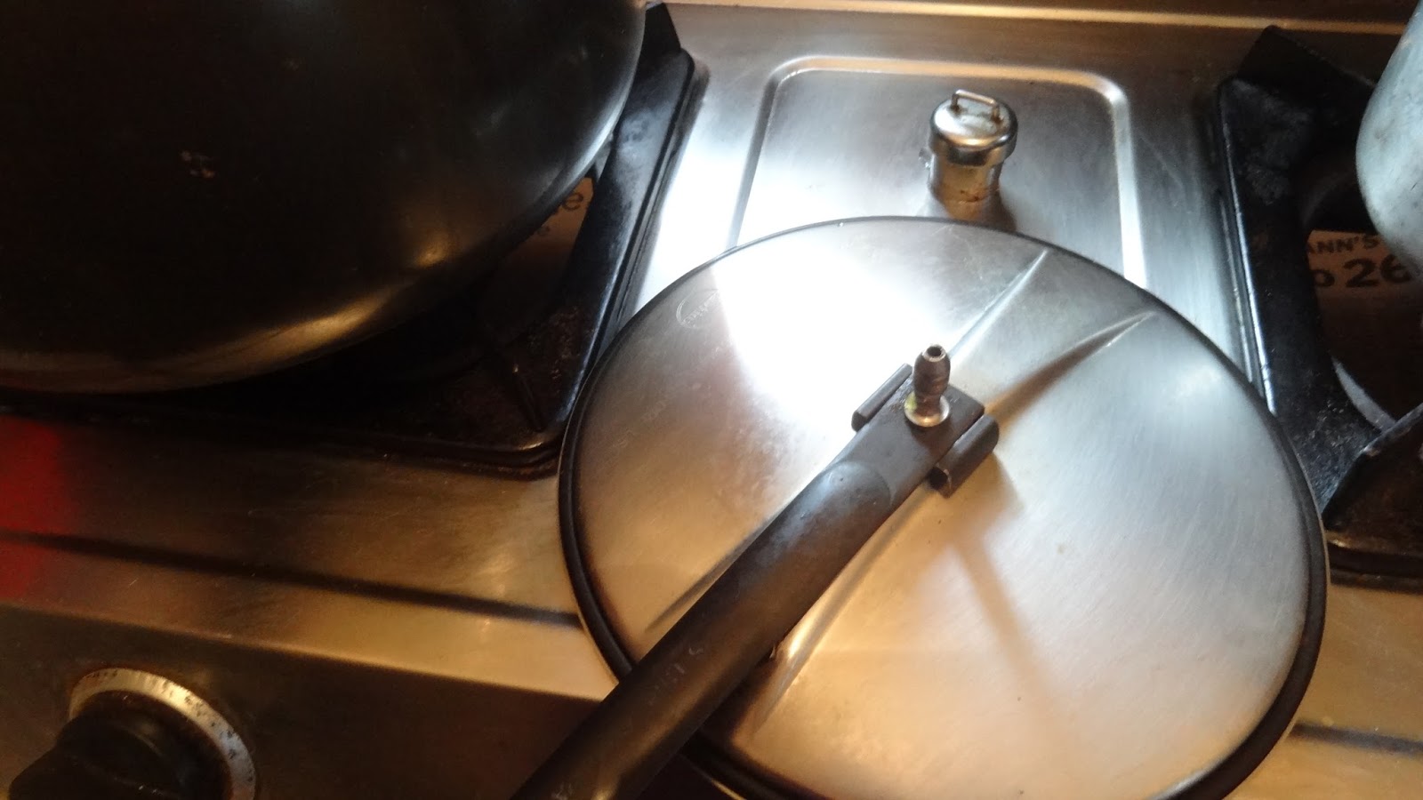 My world of baking and more..... Pressure Cooker Cake