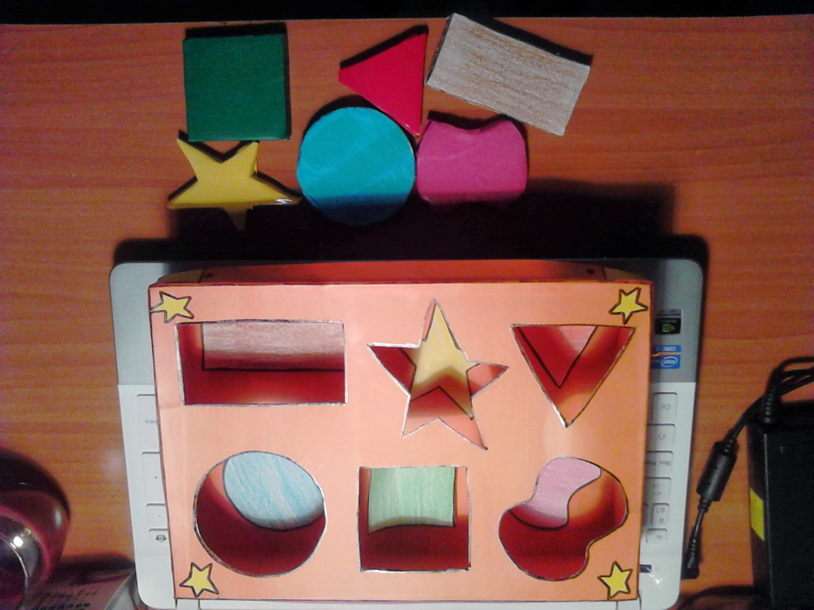 Encajable figuras geométricas!!!!reciclado