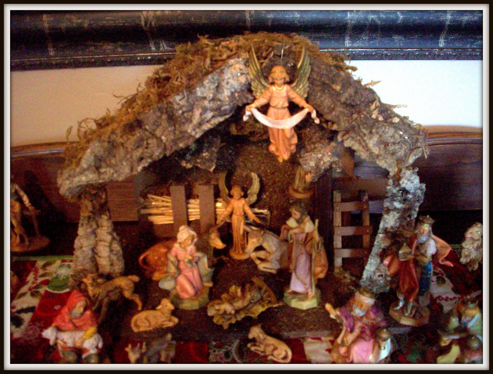 The Vintage Chateau Fontanini Nativity