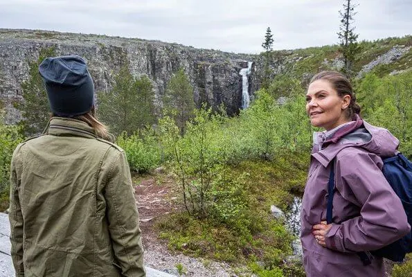 Fulufjället National Park. Governor Ylva Thorn, Crown Princess Victoria and Princess Sofia. Njupeskär waterfall