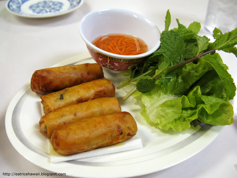 Eat Rice Pho Huong Lan