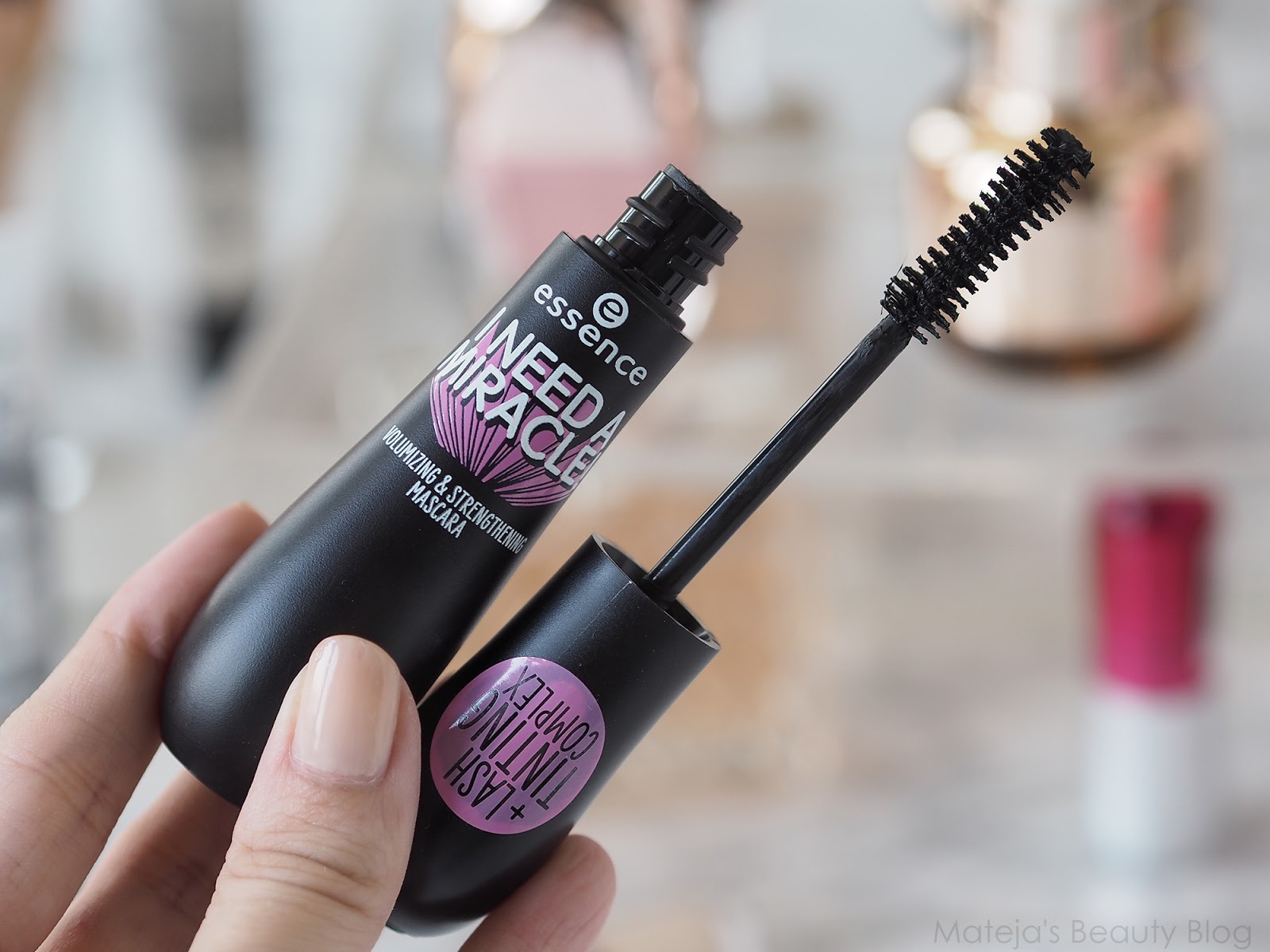 Essence I Need A Miracle Volumizing Strengthening Mascara Mateja S Beauty Blog