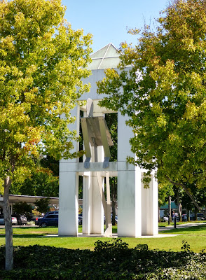 William King’s Vision Sculpture – Google Campus