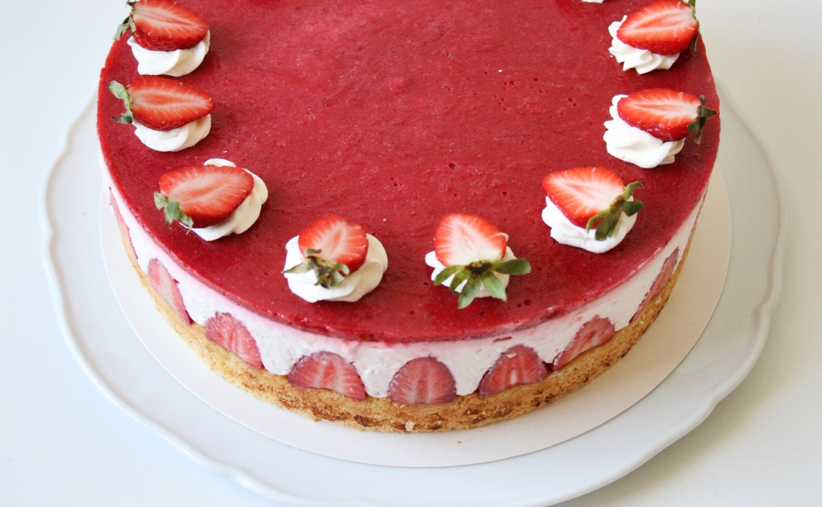 JulieCharlie: Erdbeer-Mascarpone Torte