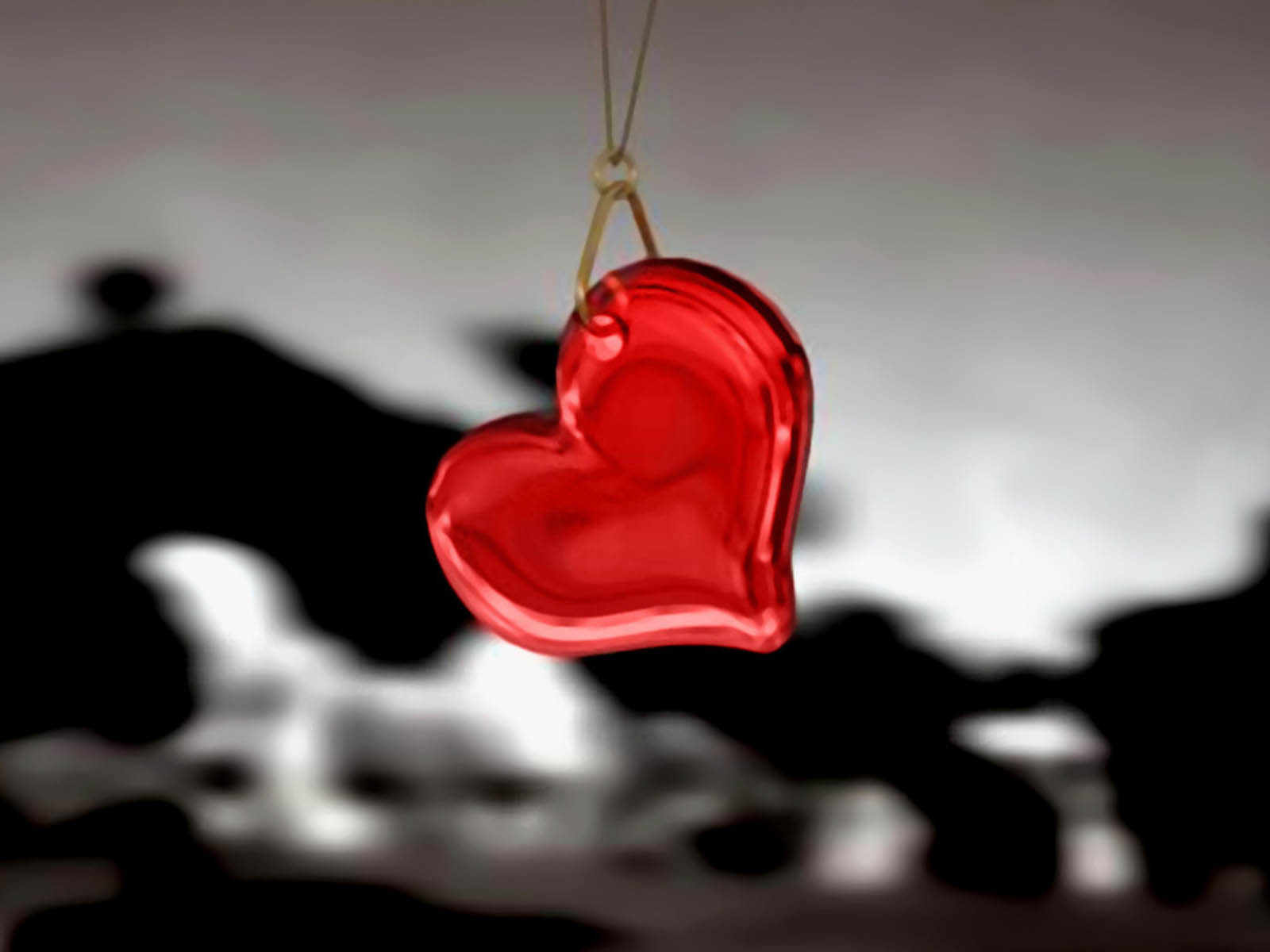 Celebrity Wallpapers Crystal Red Hearts