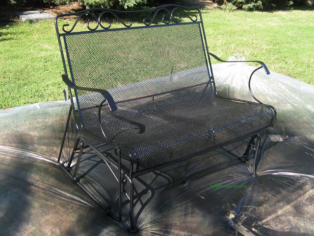How To Easily Paint Refinish Metal Outdoor Furniture - Iron Garden Furniture Paint How To Easily Paint Refinish Metal Outdoor Furniture - Iron Garden Furniture Paint