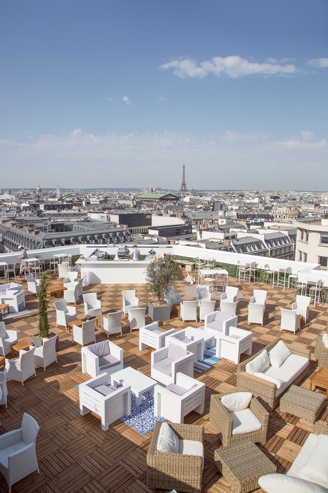 Paula Barrozo: �?� Terra?�o da Galeries Lafayette oferece a Melhor Vista de Paris �?� FR �?�