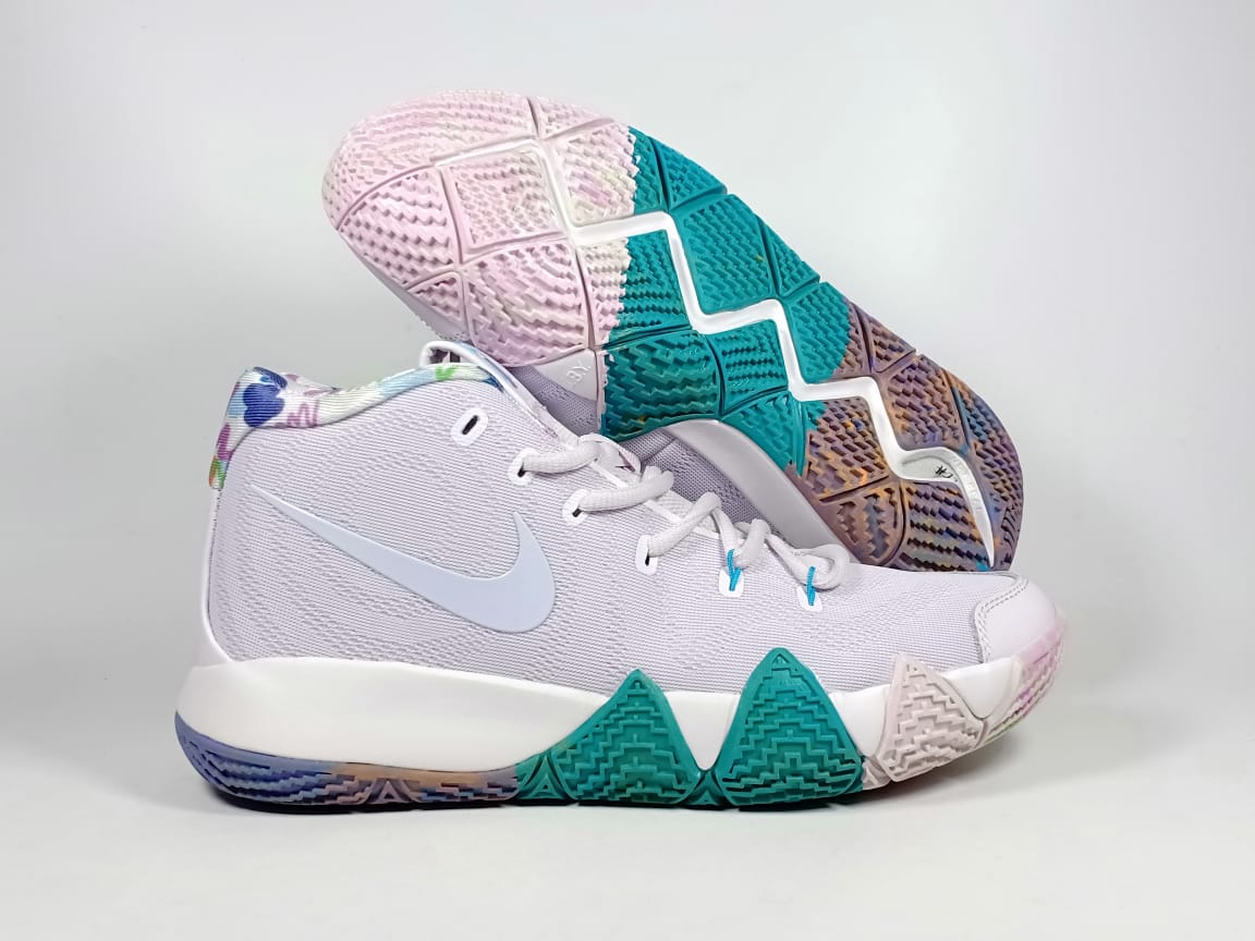 sepatu basket kyrie
