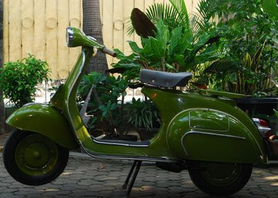 Vespa Tua: Sejarah & Koleksi Foto Vespa Antik Congo Jadi Kendaraan Militer