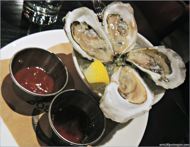 Dine Out Menú Boston Chops: Four Local Oysters