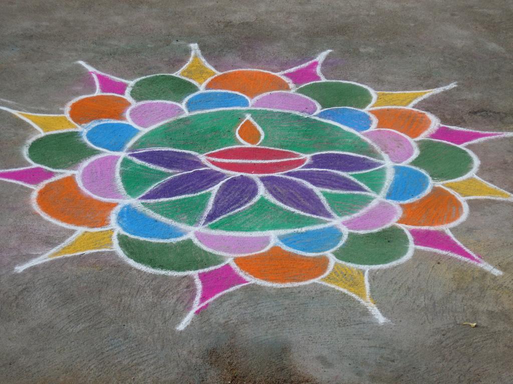 Beautiful Kolam and Painting: Rangoli Kolam