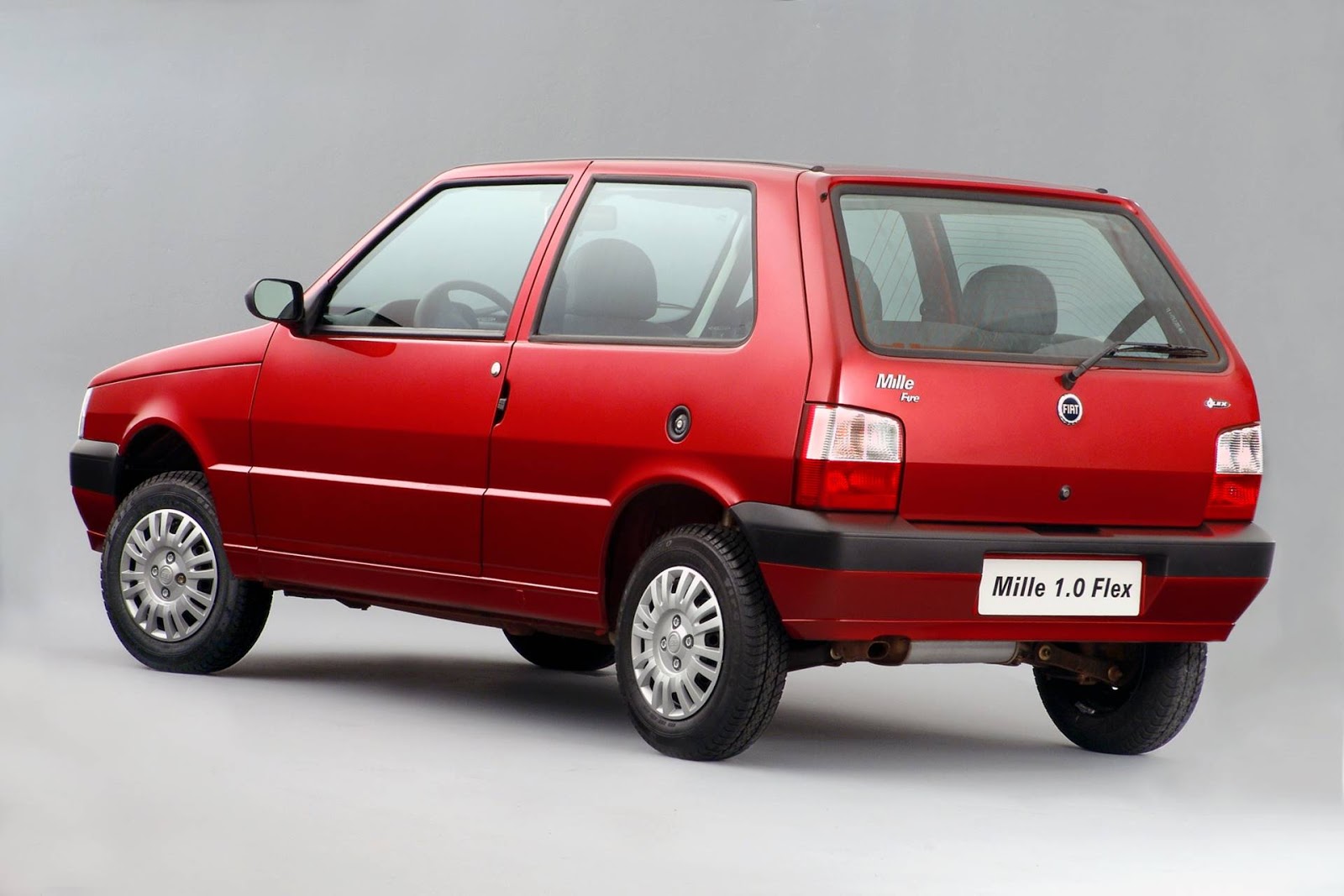 Fiat Uno Mille dez anos de sucesso e evolução fotos Fiat Uno Mille dez anos de sucesso e evolução fotos