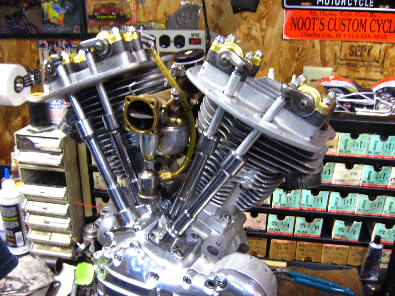 Noot Long Pushrod = Front Exhaust