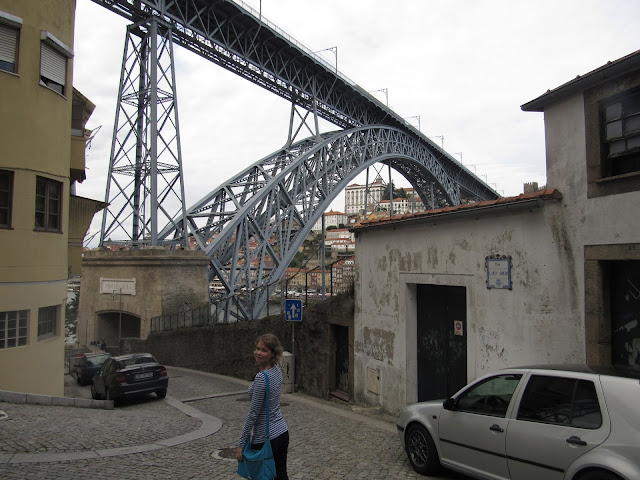 A ponte sob outro ângulo Ponte de D. Luís I - que ver em Porto, Portugal.