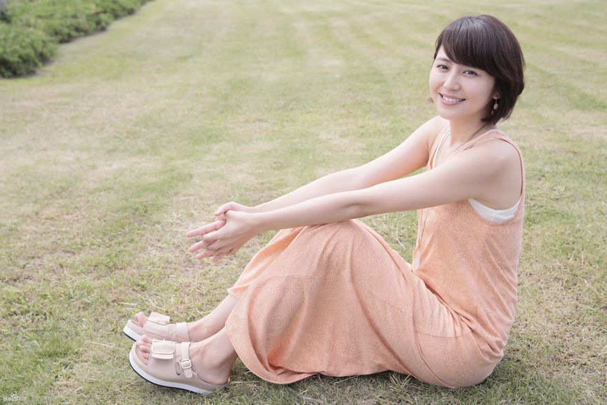 Nao Kanzaki and a few friends Masami Nagasawa Summer Nude screenshots