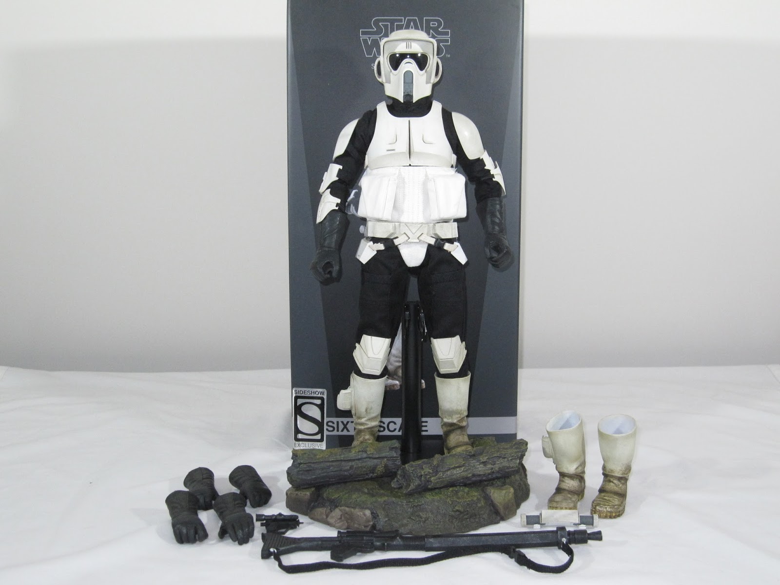 Kool Kollectibles: Sideshow Collectibles 1/6th scale Scout Trooper