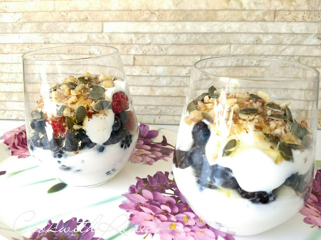 Greek Yogurt Breakfast Bowls